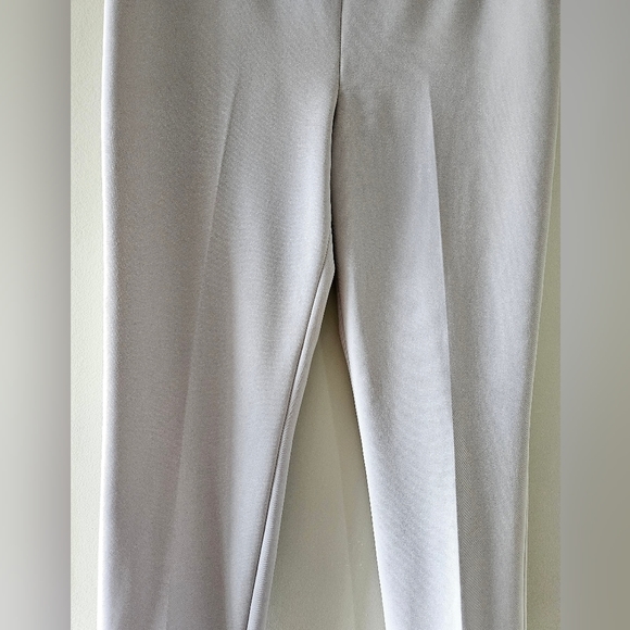 Aritzia Babaton Bradford Trousers Pant Gray Size 8. - Picture 8 of 13